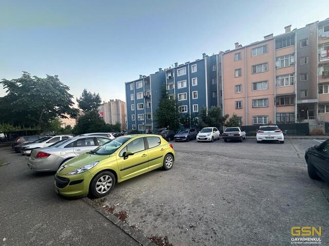 1-ÇAYIROVA ŞEKERPINARDA 2+1 KİRALIK EŞYALI DAİRE